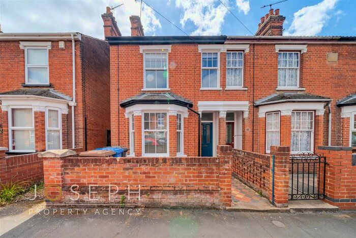 2 Bedroom Property To Rent In Kitchener Road, Ipswich, IP1