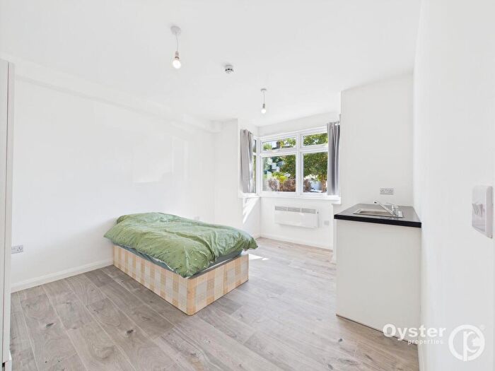 1 Bedroom Semi-Detached House To Rent In Warham Street, Harrow, HA3