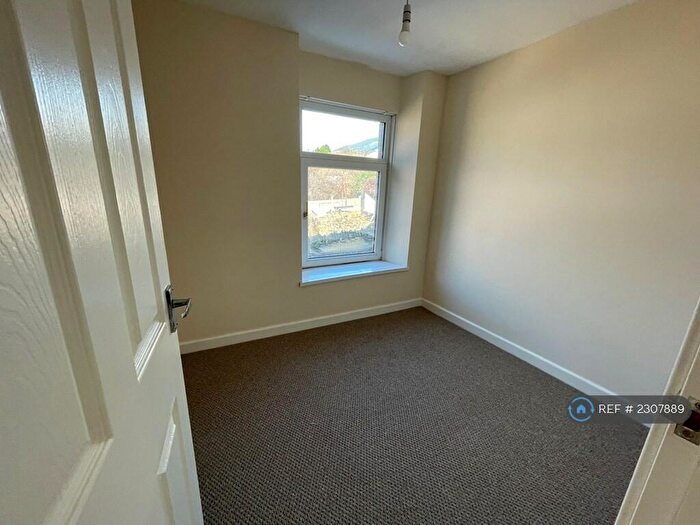 2 Bedroom End Of Terrace House To Rent In Baglan Street, Treherbert, CF42