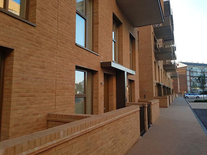 3 Bedroom Flat For Sale In Perryfield Way, London, NW9