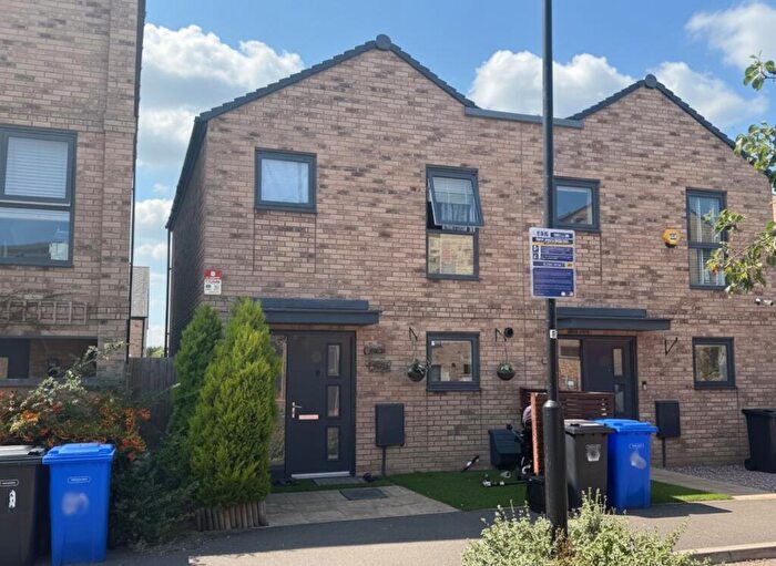 2 Bedroom Semi-Detached House For Sale In Fenton Road, Harrow, HA2