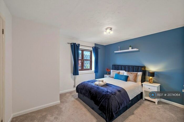 4 Bedroom Detached House To Rent In Aylesbury, Aylesbury, HP17