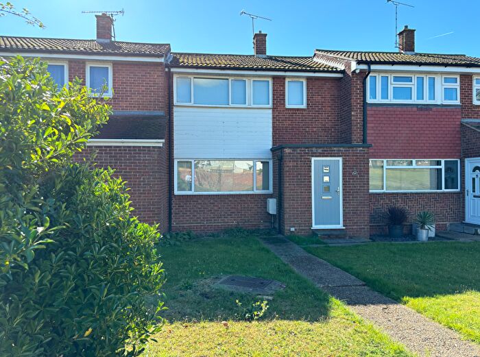 3 Bedroom Terraced House To Rent In Chestnut Path, Canewdon, Essex, SS4