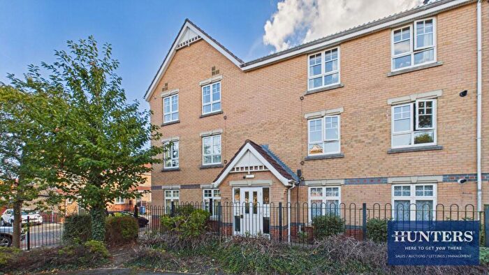 2 Bedroom Flat For Sale In Wearhead Drive, Barnes, Sunderland, SR4