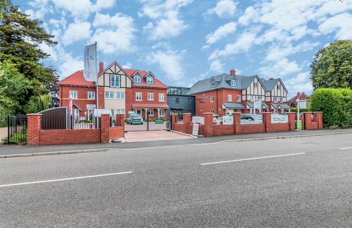 1 Bedroom Flat For Sale In Summerfield Place, Wenlock Road, Shrewsbury, SY2