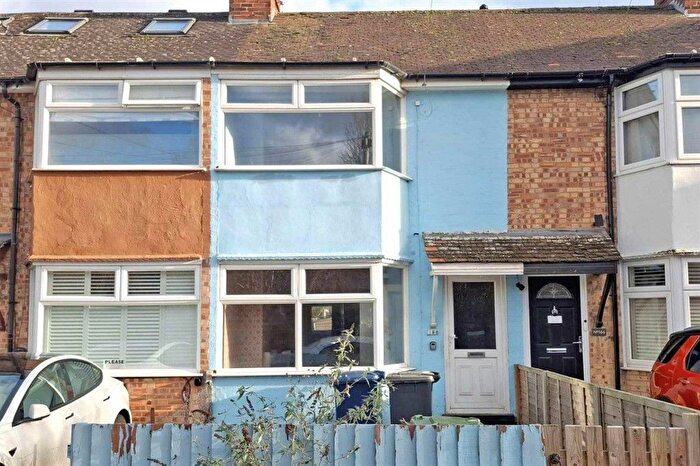 2 Bedroom Terraced House For Sale In Cromwell Road, Cambridge, CB1