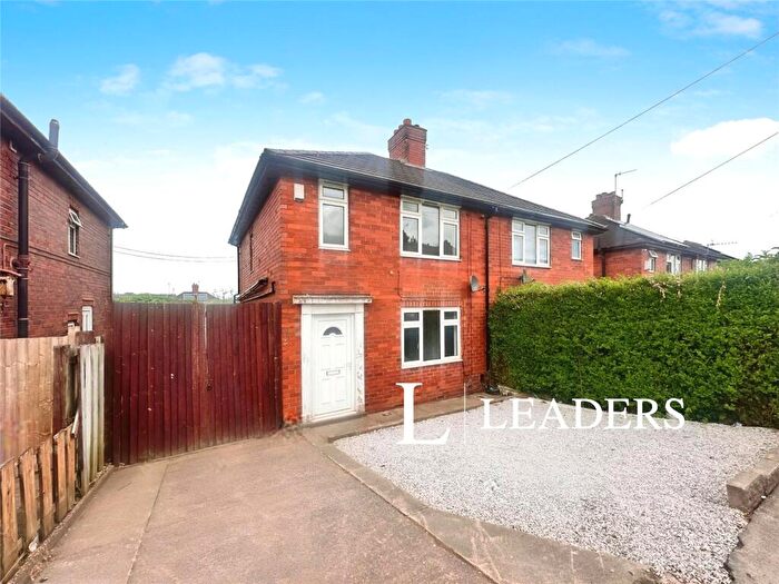 3 Bedroom Semi Detached House To Rent In Standersfoot Place, ST6