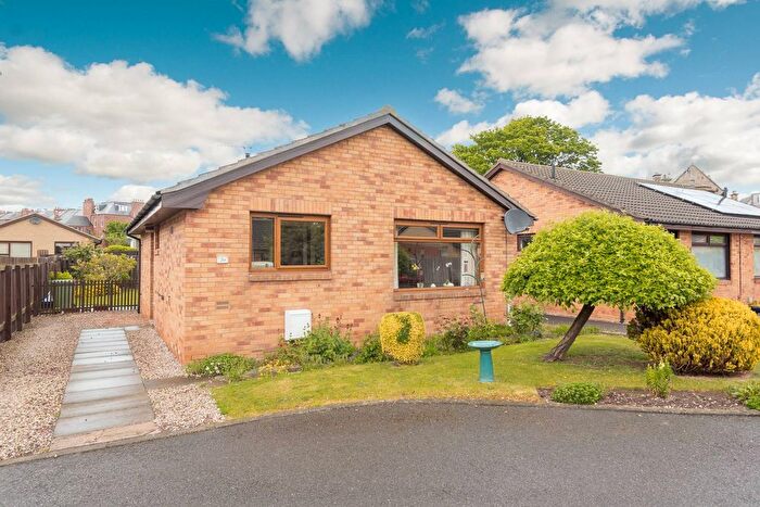 2 Bedroom Detached Bungalow For Sale In Queens Place, Dunbar, EH42