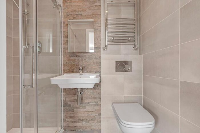 4 Bedroom Terraced House For Sale In Shepherdess Walk, Islington, London, N1 - Photo 10