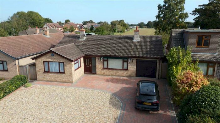 3 Bedroom Bungalow To Rent In East Fen Road, Isleham, CB7