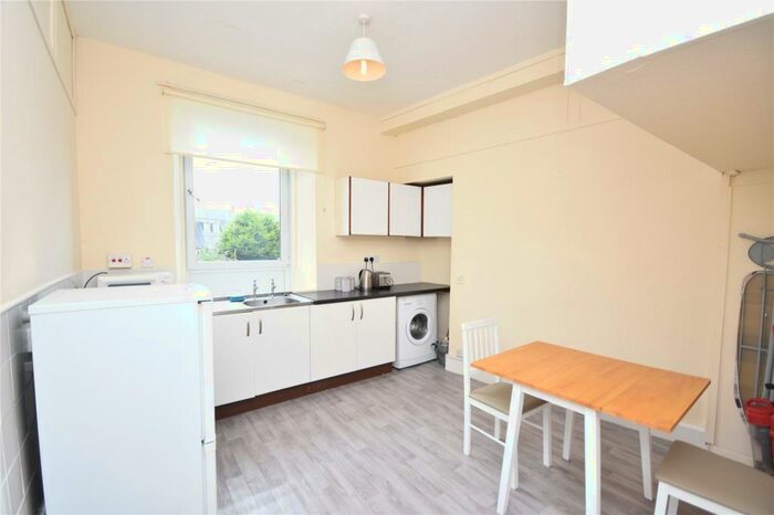 1 Bedroom Apartment To Rent In Great Northern Road, City Centre, Aberdeen, Aberdeen, AB24