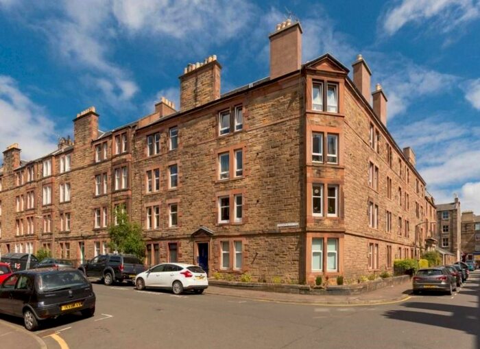 2 Bedroom Flat To Rent In Springvalley Terrace, Morningside, Edinburgh, EH10