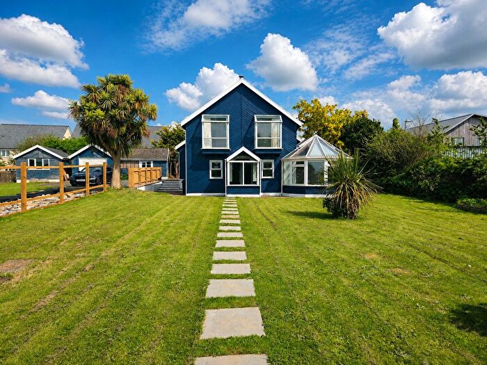 2 Bedroom Bungalow For Sale In Pathfields, Stratton, Bude, Cornwall, EX23