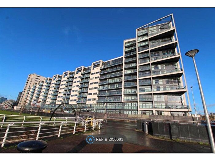 2 Bedroom Flat To Rent In Lancefield Quay, Glasgow, G3