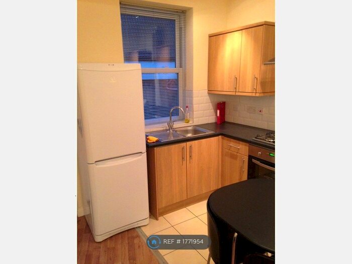 1 Bedroom Flat To Rent In Ledbury Road, Croydon, CR0