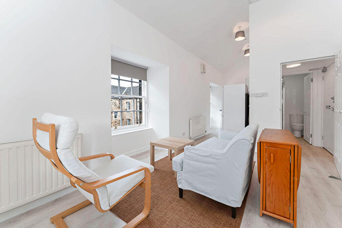 Studio To Rent In L Smiths Place, Edinburgh, EH6