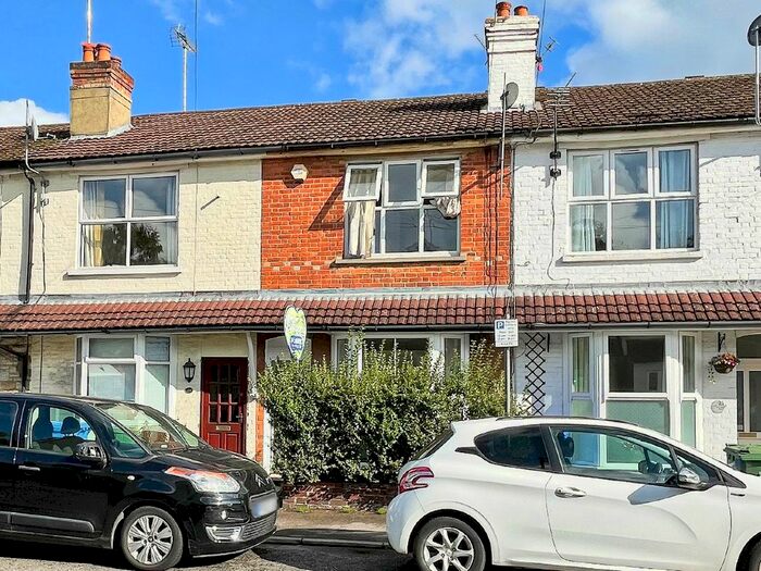 2 Bedroom Terraced House To Rent In Elm Grove Road, Farnborough, GU14
