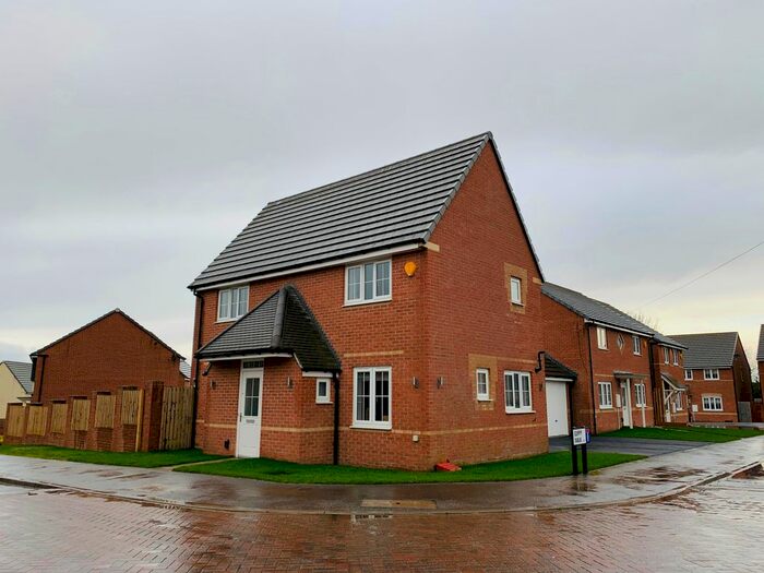 3 Bedroom Detached House To Rent In Perry Way, Morley, Leeds LS27