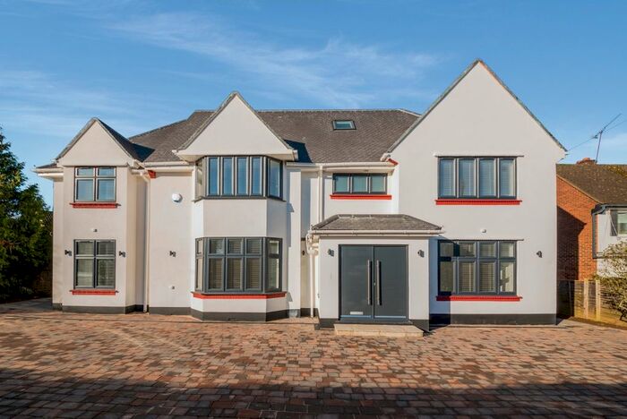 7 Bedroom Detached House To Rent In Deacons Hill Road, Elstree, Borehamwood, WD6