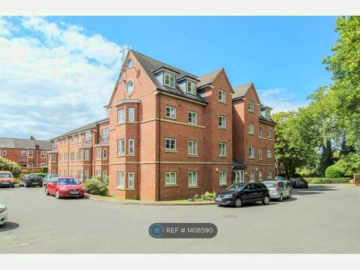 2 Bedroom Flat To Rent In Castle Grove, Pontefract, WF8