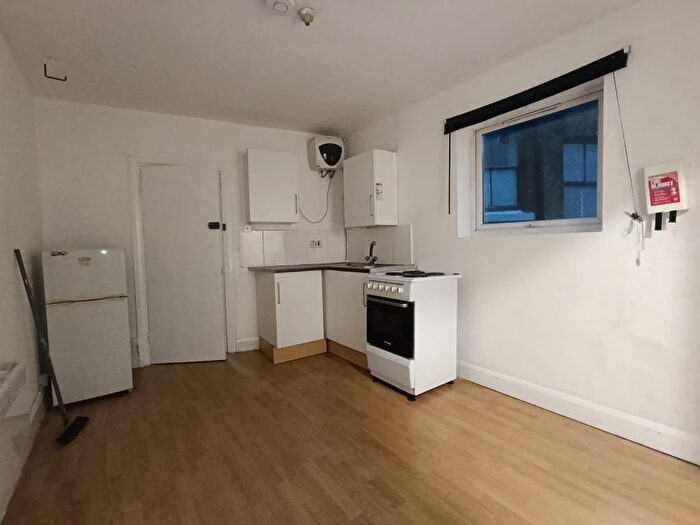 Studio To Rent In Wick Road, London, E9
