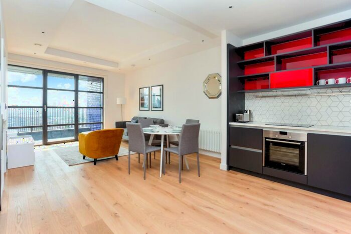 1 Bedroom Apartment To Rent In Bridgewater House, London City Island, London, E14