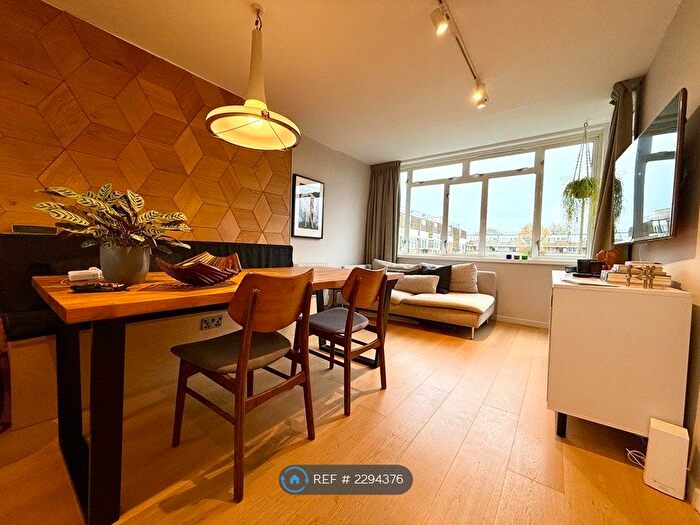 2 Bedroom Maisonette To Rent In Yarnfield Square, London, SE15