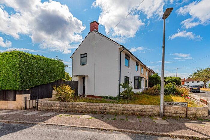 3 Bedroom Property For Sale In Laburnum Way, Penarth, CF64