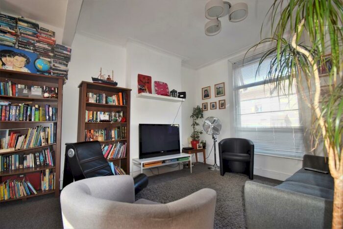 3 Bedroom Terraced House To Rent In Sandhurst Road London, SE6