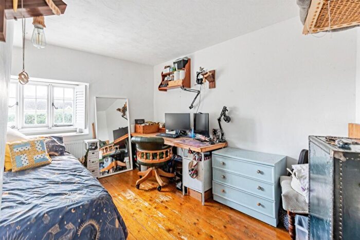 2 Bedroom Character Property For Sale In High Street, Great Doddington, NN29