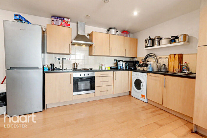 2 Bedroom Apartment For Sale In Navigation Street, Leicester, LE1