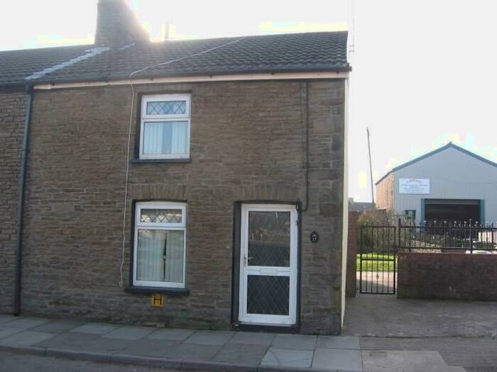 2 Bedroom House To Rent In High Street, Nelson, CF46