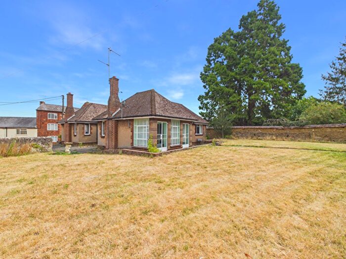 3 Bedroom Detached Bungalow For Sale In King Street, Long Buckby, NN6