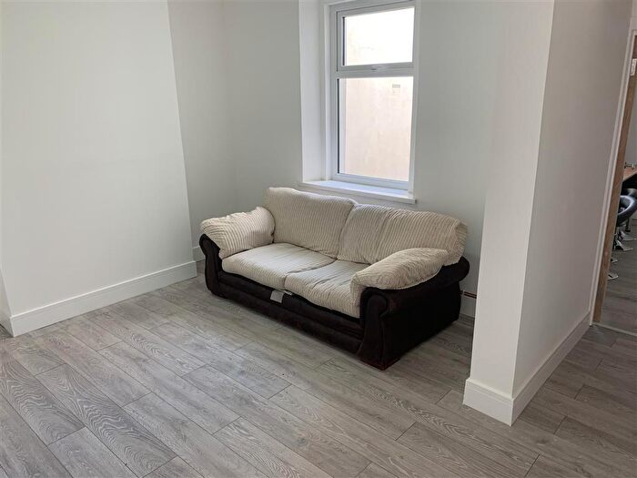 4 Bedroom House To Rent In Bertram Street, Cardiff, CF24