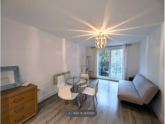 1 Bedroom Flat To Rent In Wealden House, London, E3