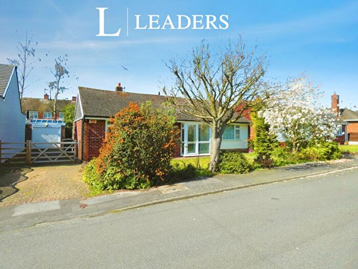 2 Bedroom Bungalow To Rent In Barbers Wood Close, Ravenshead, NG15