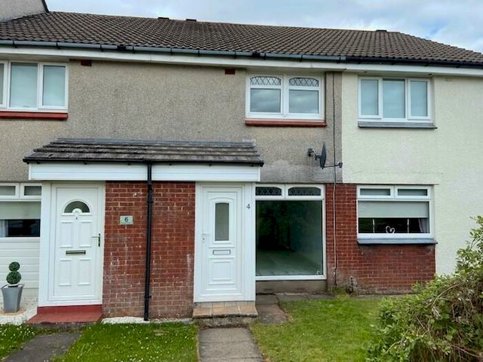 2 Bedroom House To Rent In Mossdale Gardens, Earnock, ML3