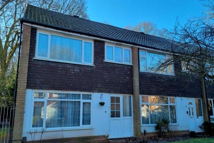 3 Bedroom End Of Terrace House To Rent In Ryton Close, Sutton Coldfield, B73