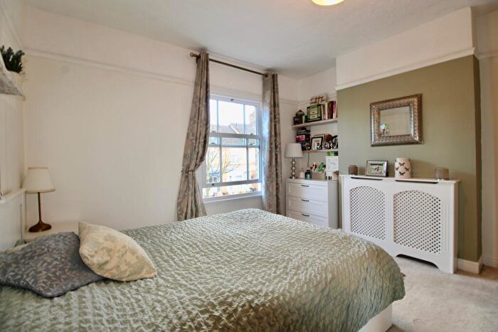 3 Bedroom Terraced House For Sale In Queens Road, Fletton, Peterborough, PE2