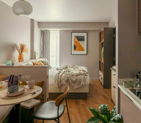 Studio To Rent In Wembley Ark, First Way, Wembley, Middlesex, HA9