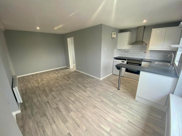 Studio To Rent In Tom Price Close, Cheltenham, GL52