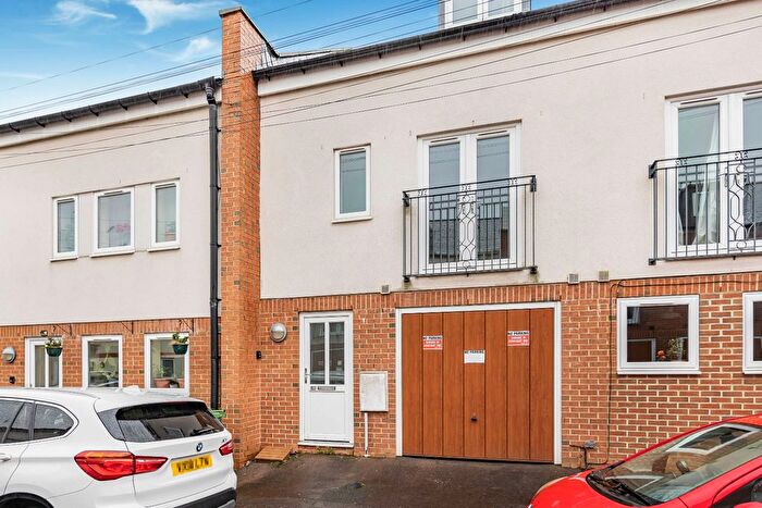 3 Bedroom Terraced House For Sale In Stoneville Street, Cheltenham, Gloucestershire, GL51