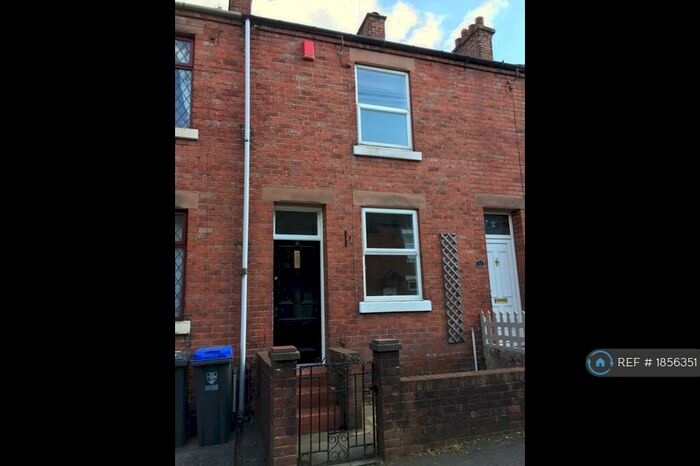 2 Bedroom Terraced House To Rent In North Avenue, Leek, ST13