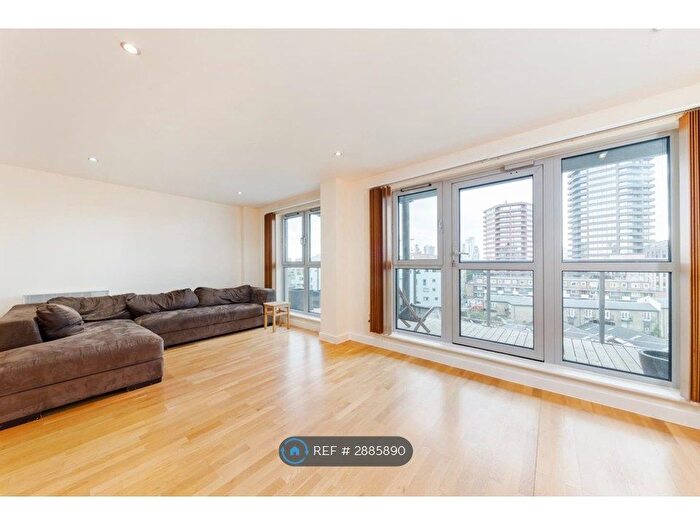 2 Bedroom Flat To Rent In Southgate Road, London, N1