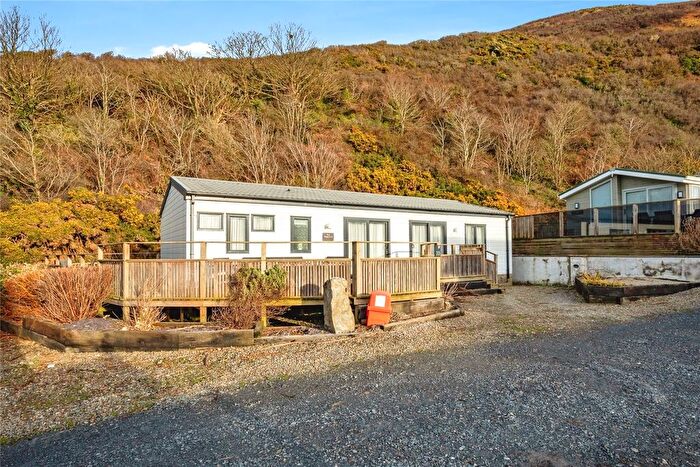 3 Bedroom Bungalow For Sale In Tresaith, Cardigan, Ceredigion, SA43