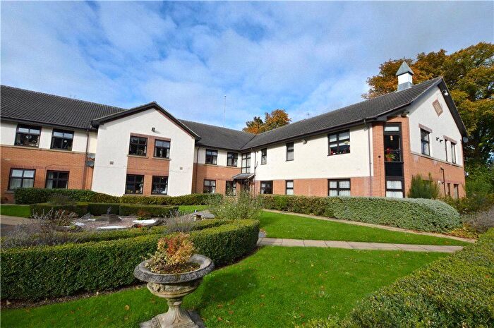 1 Bedroom Flat For Sale In Trinity Court, Brackenwood Drive, Leeds, LS8