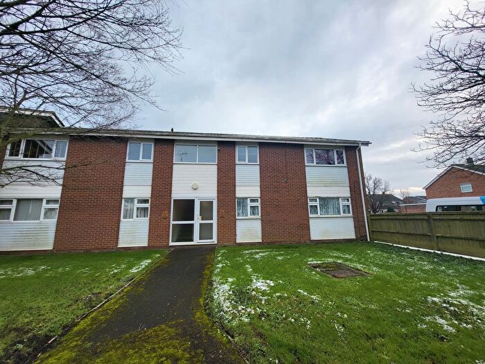 2 Bedroom Flat To Rent In Wrenswood, Swindon, SN3