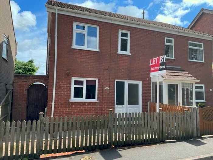 3 Bedroom Semi-Detached House To Rent In Skegby Road, Annesley Woodhouse, NG17
