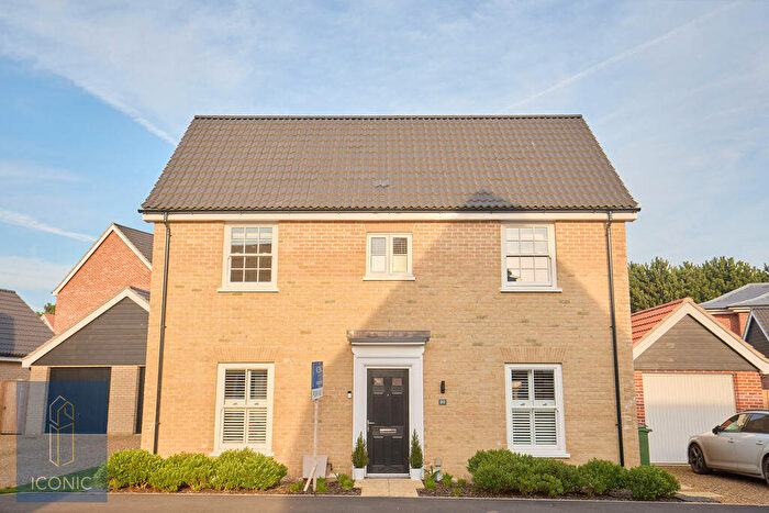 3 Bedroom Detached House For Sale In Binney Road, Drayton, Norwich, NR8