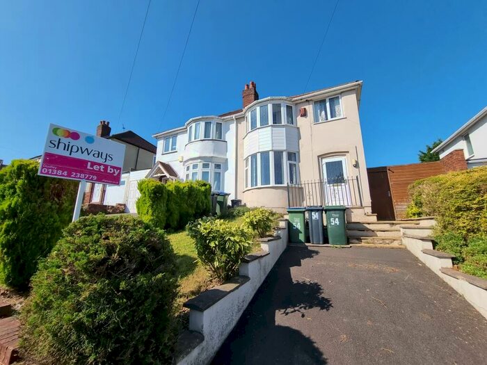 3 Bedroom House To Rent In Trafalgar Road, Tividale, Oldbury, B69